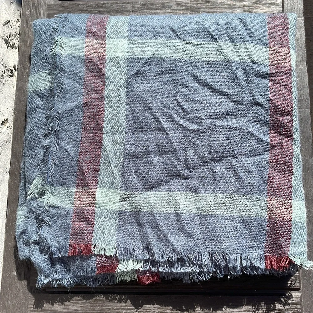 LC Lauren Conrad - Plaid Blanket Square Scarf